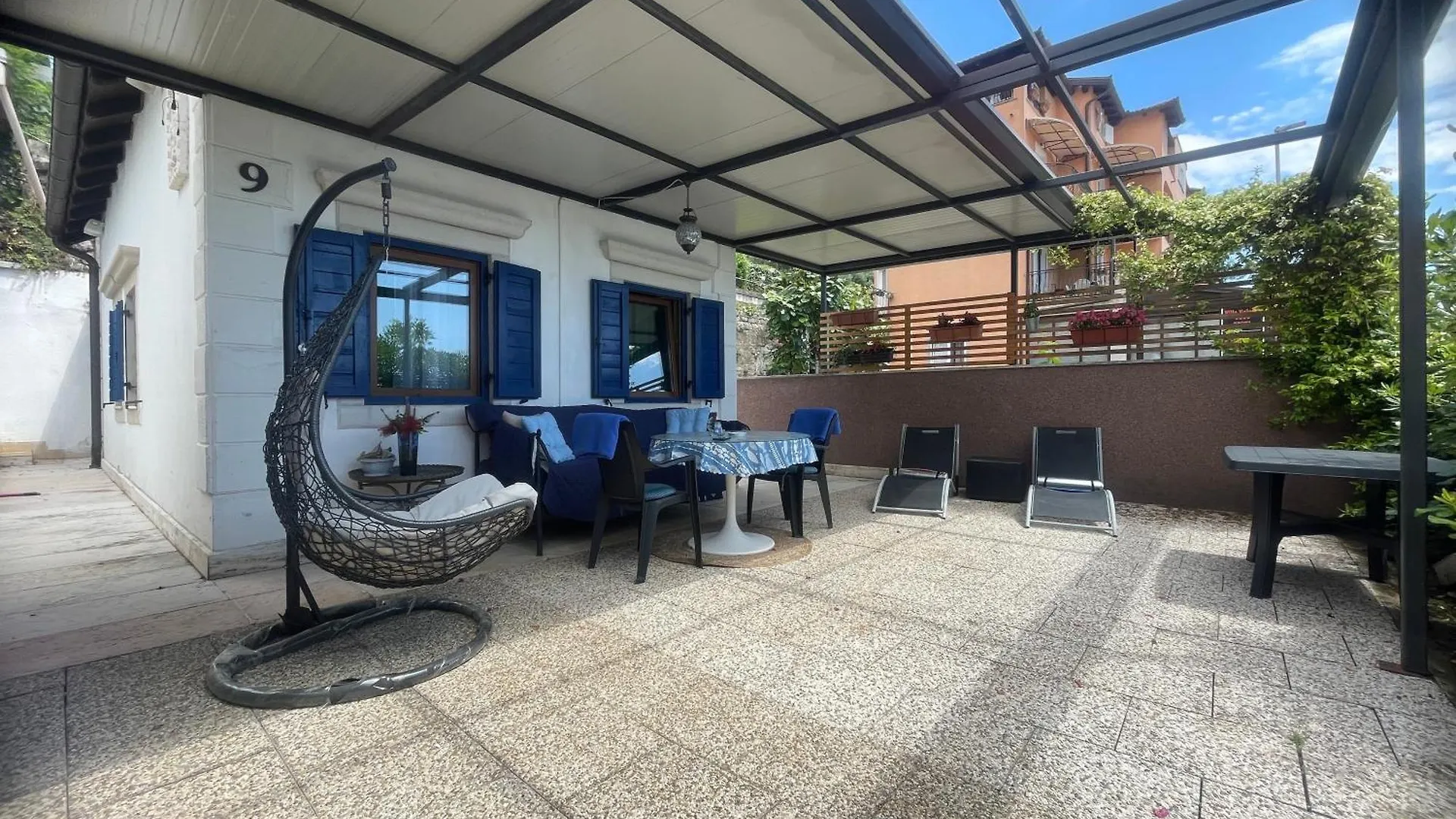 אופטיה Apartments Villa Dinka